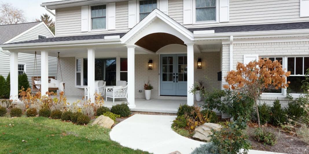 After-Welcoming-Facade After Beautiful Arched Entry